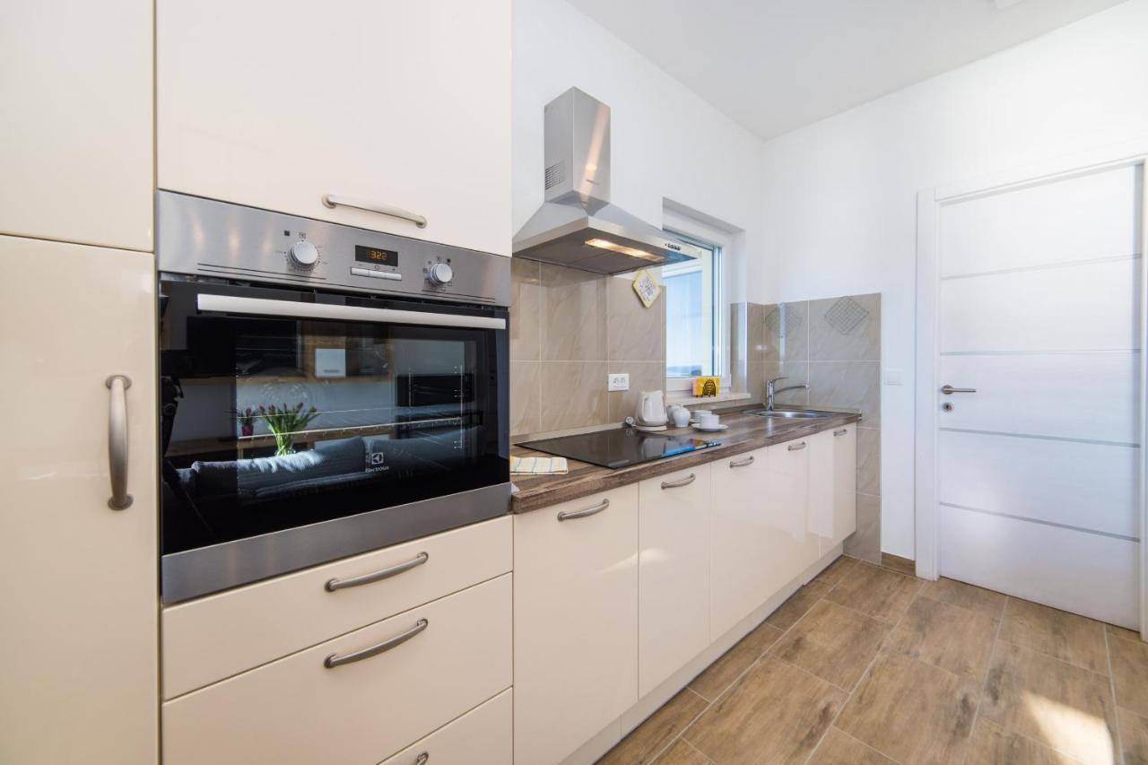 מאקרסקה Apartment Maris מראה חיצוני תמונה